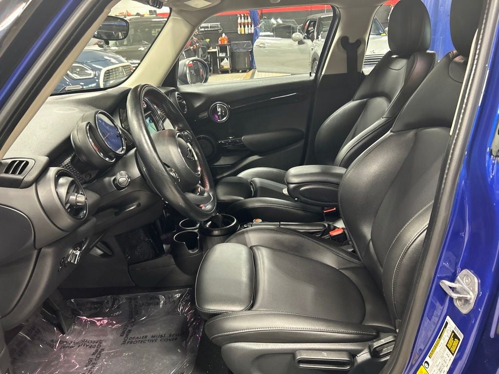 2019 MINI Cooper S Signature Hardtop 4 Door