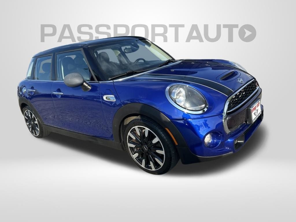2019 MINI Cooper S Signature Hardtop 4 Door