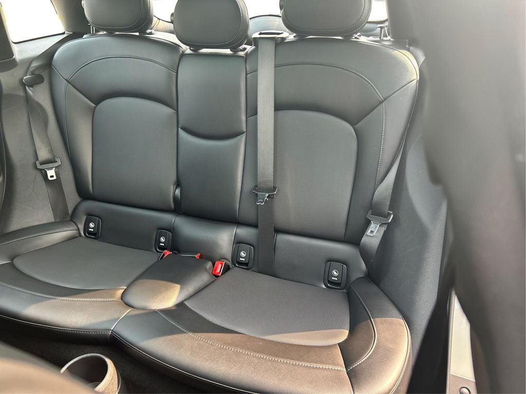 2016 MINI Cooper S Base 4 Door