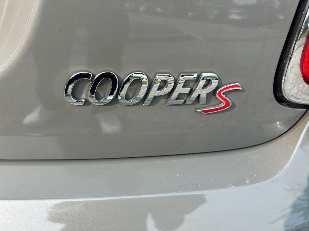 2016 MINI Cooper S Base 4 Door