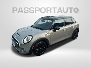 2016 MINI Cooper S Base 4 Door