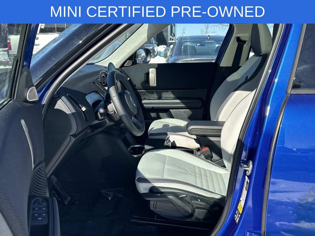 2025 MINI Cooper S Countryman Signature Plus