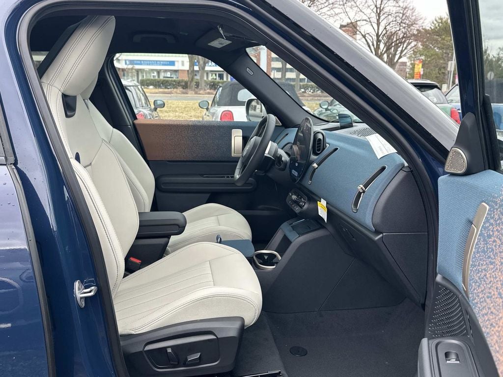 2026 MINI Cooper S Countryman Iconic