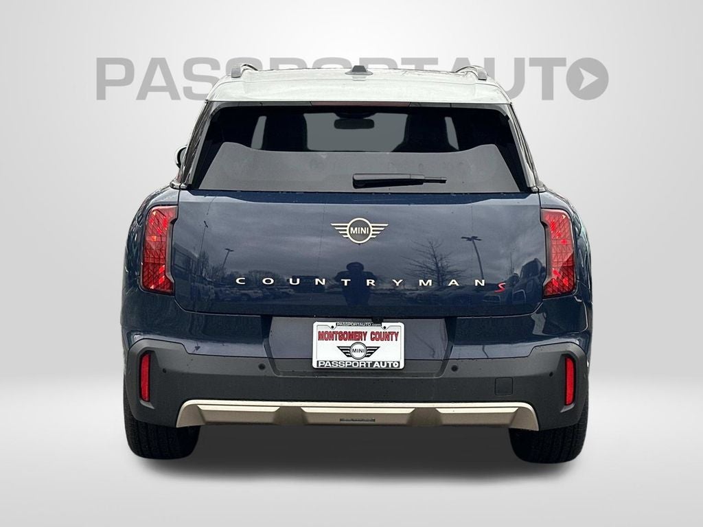 2026 MINI Cooper S Countryman Iconic