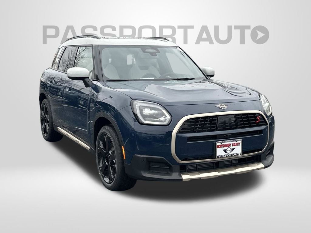 2026 MINI Cooper S Countryman Iconic