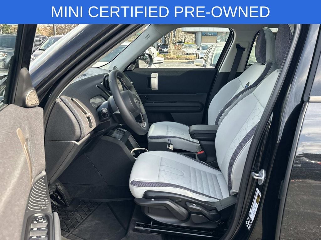 2025 MINI Cooper S Countryman Signature Plus
