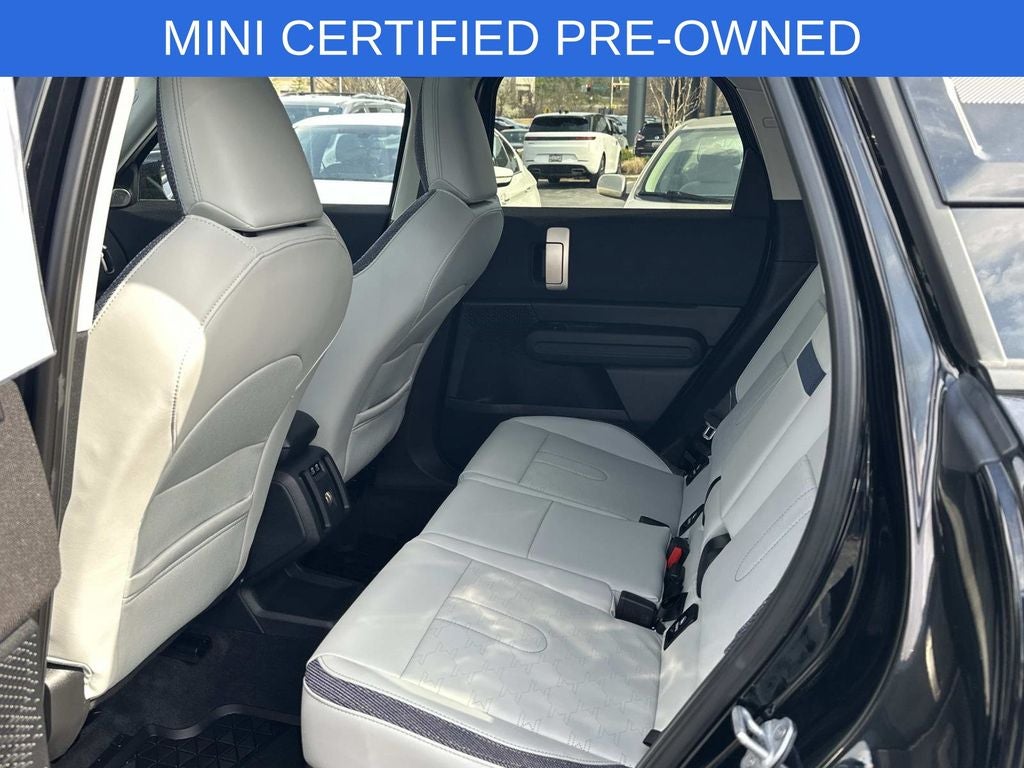2025 MINI Cooper S Countryman Signature Plus
