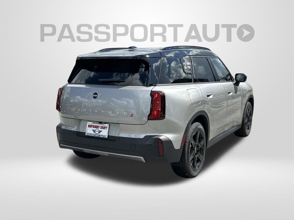 2026 MINI Cooper S Countryman Iconic