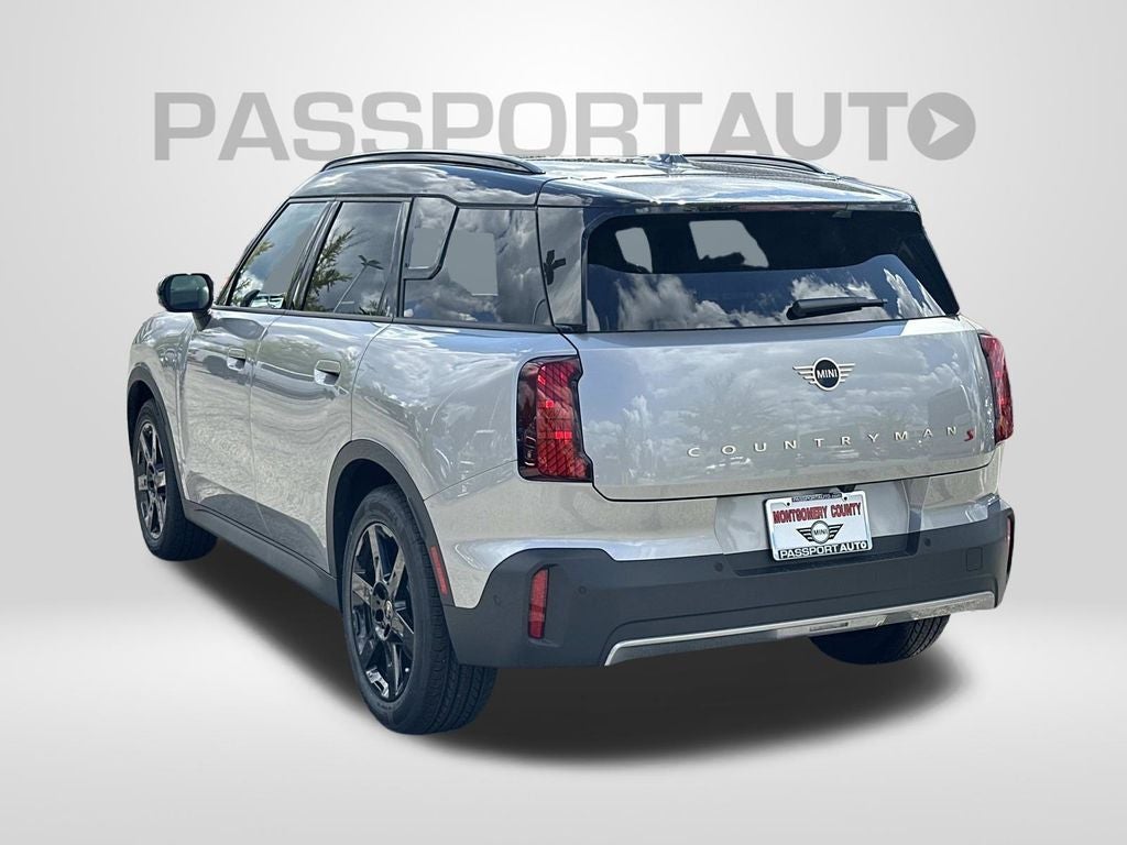 2026 MINI Cooper S Countryman Iconic