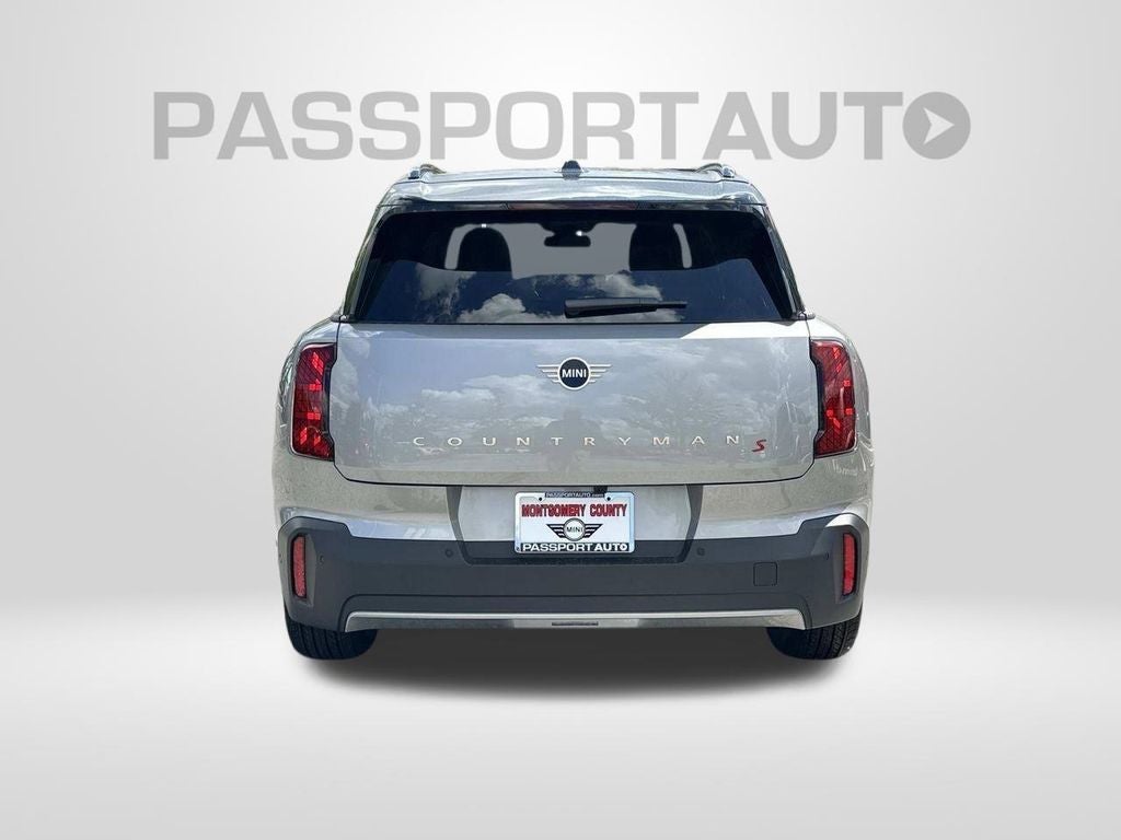 2026 MINI Cooper S Countryman Iconic