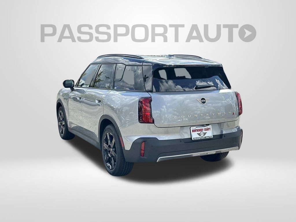 2026 MINI Cooper S Countryman Iconic
