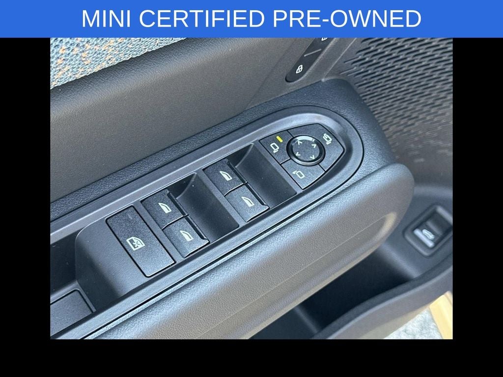 2026 MINI Cooper S Countryman Signature Plus