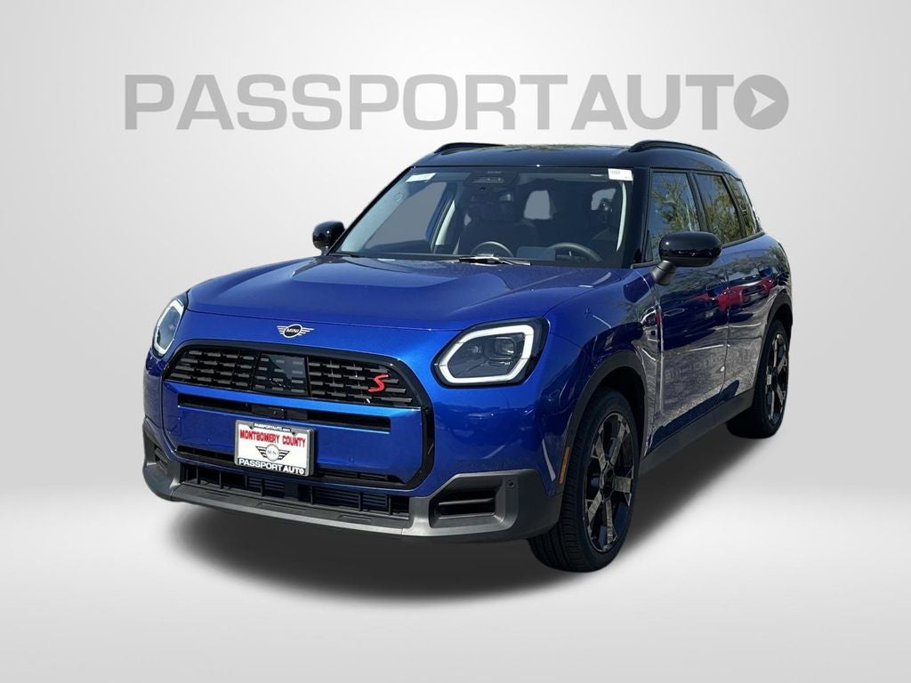 2025 MINI Cooper S Countryman Iconic