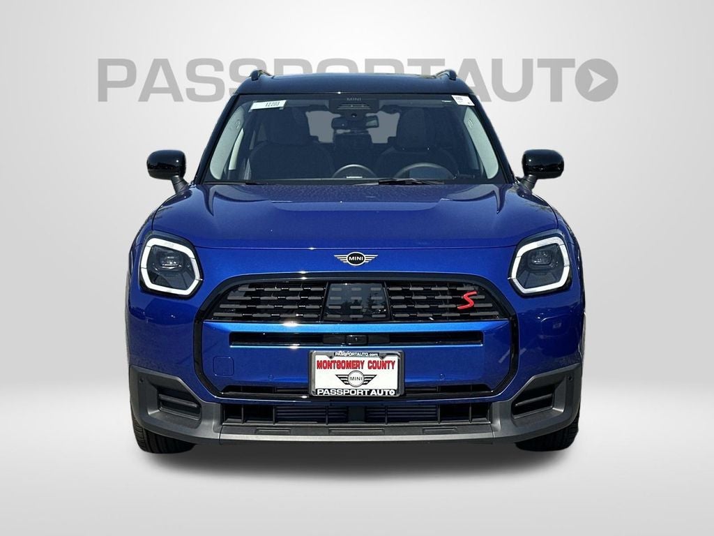 2025 MINI Cooper S Countryman Iconic