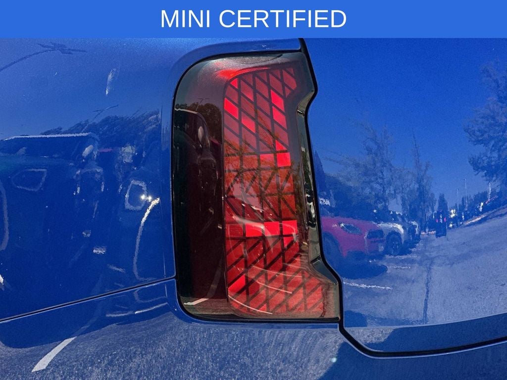 2025 MINI Cooper S Countryman Iconic