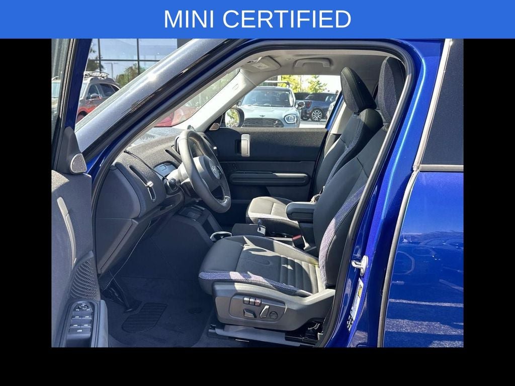 2025 MINI Cooper S Countryman Iconic