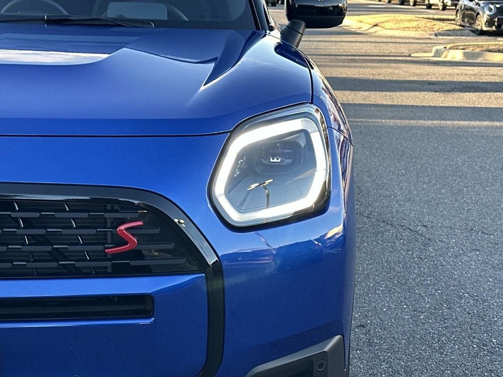 2026 MINI Cooper S Countryman Iconic