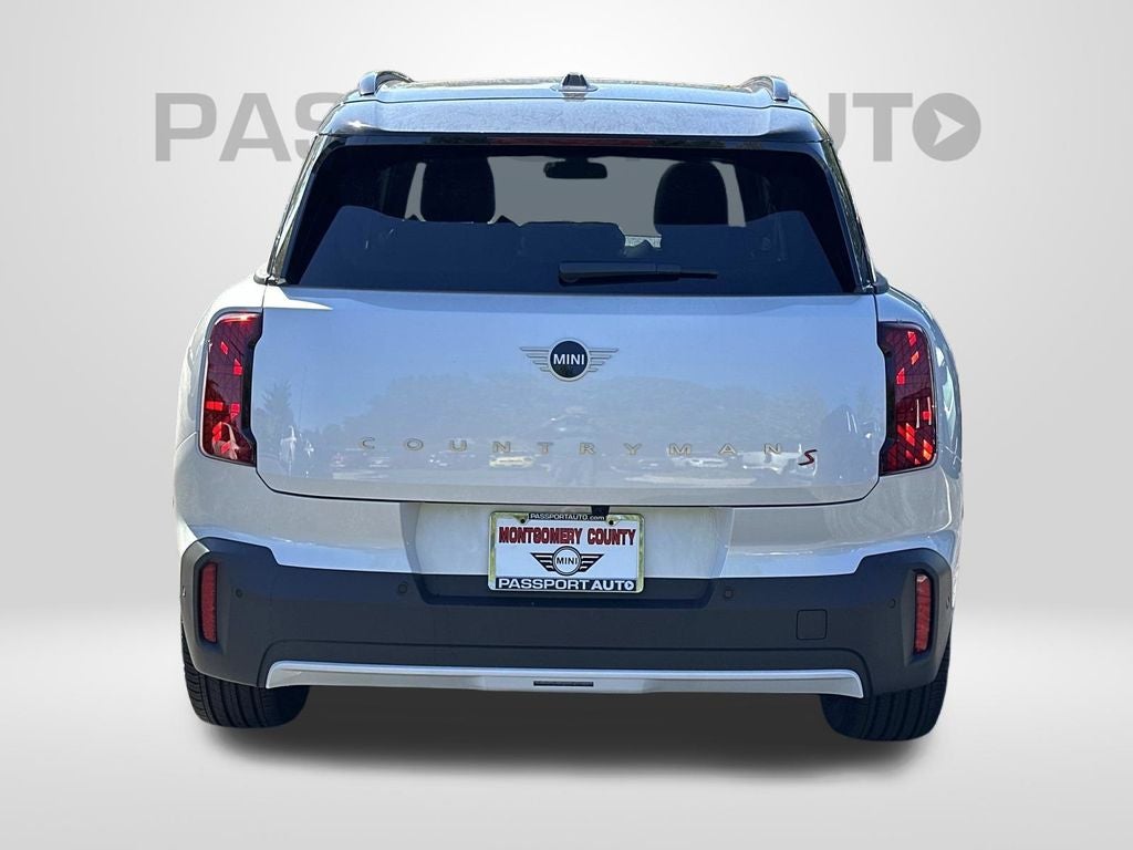 2026 MINI Cooper S Countryman Iconic