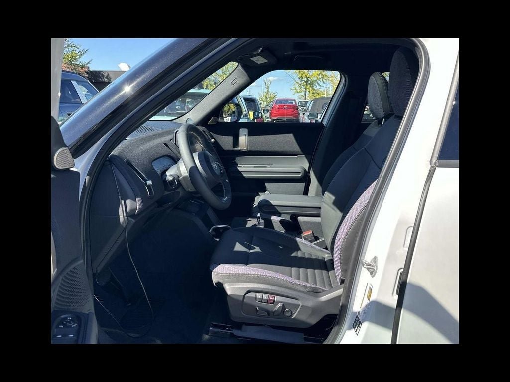 2026 MINI Cooper S Countryman Iconic