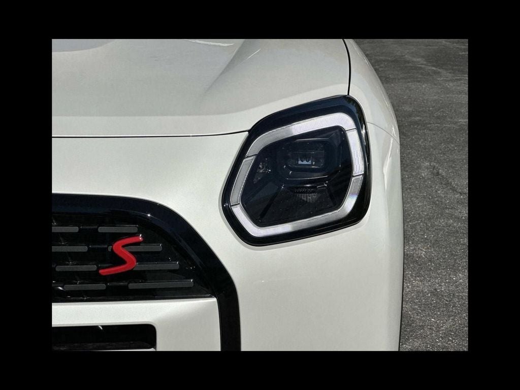 2026 MINI Cooper S Countryman Iconic