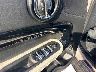 2022 MINI John Cooper Works Countryman Signature