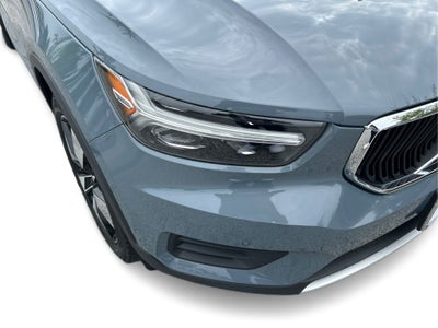 2020 Volvo XC40 Momentum AWD