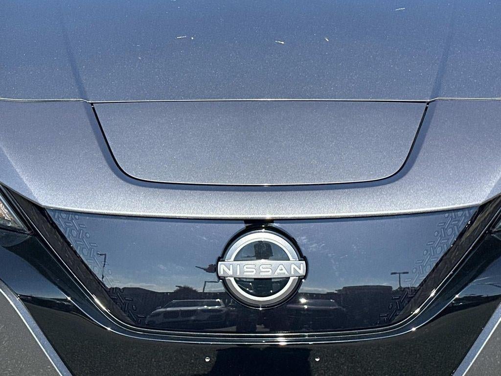 2023 Nissan LEAF S