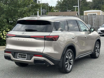 2025 INFINITI QX60 LUXE
