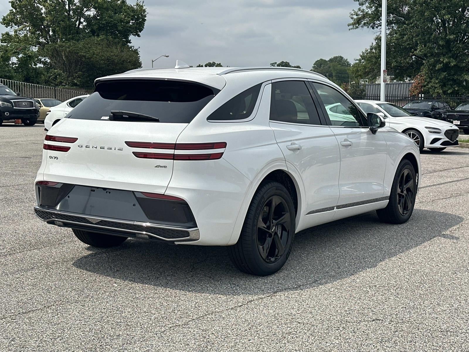 2026 Genesis GV70 2.5T