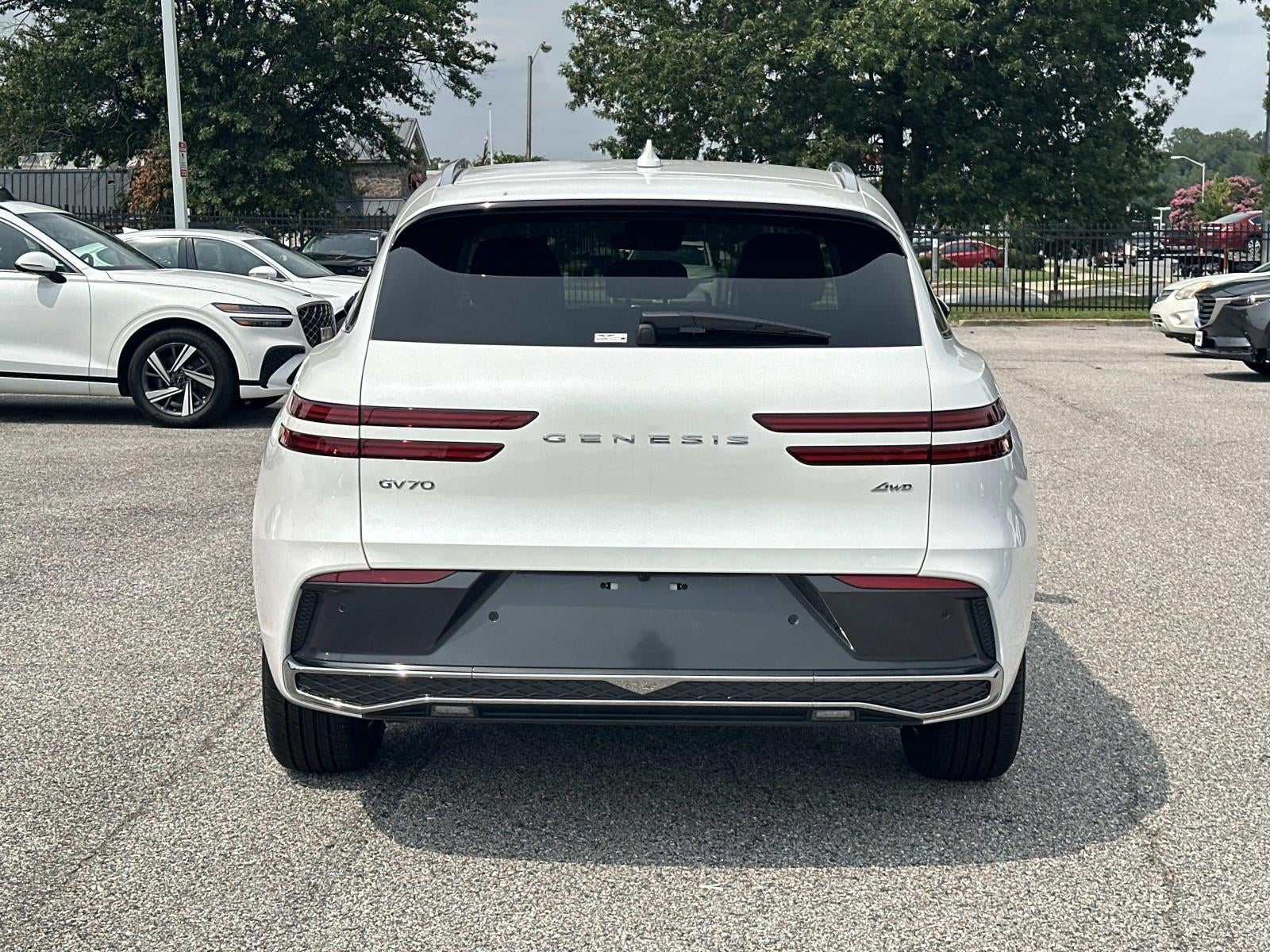 2026 Genesis GV70 2.5T