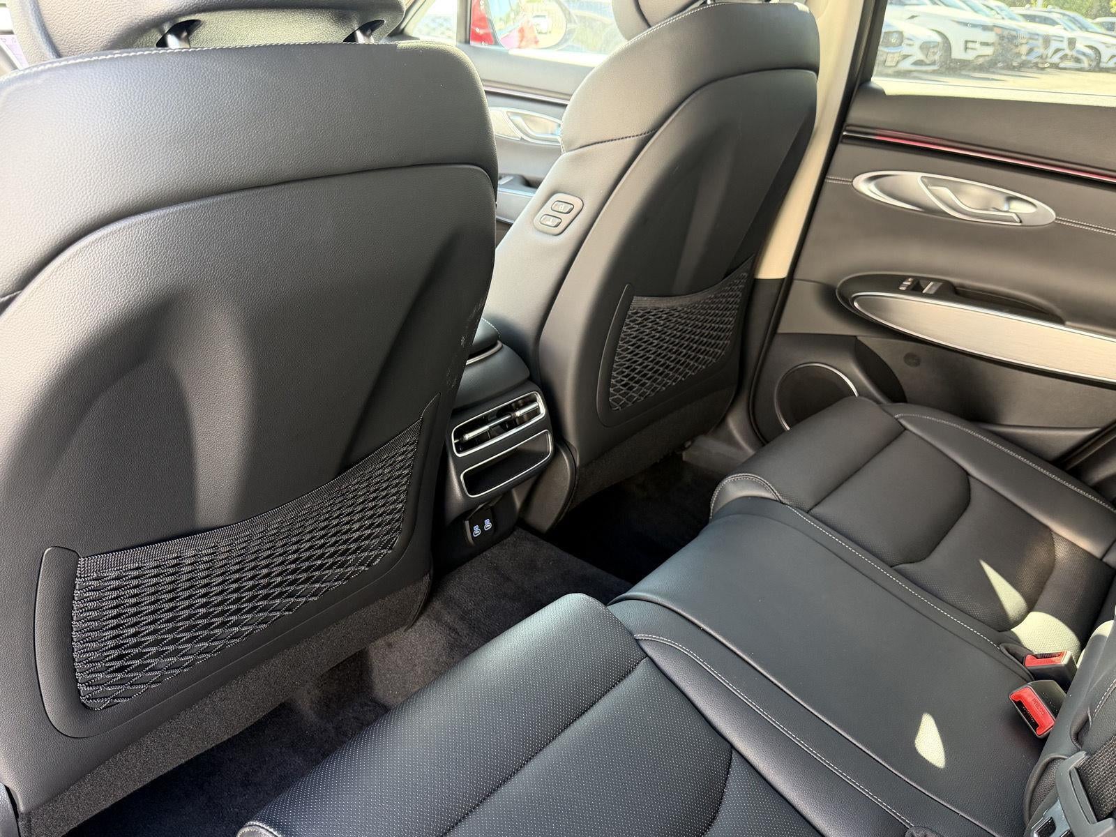 2026 Genesis GV70 2.5T Select