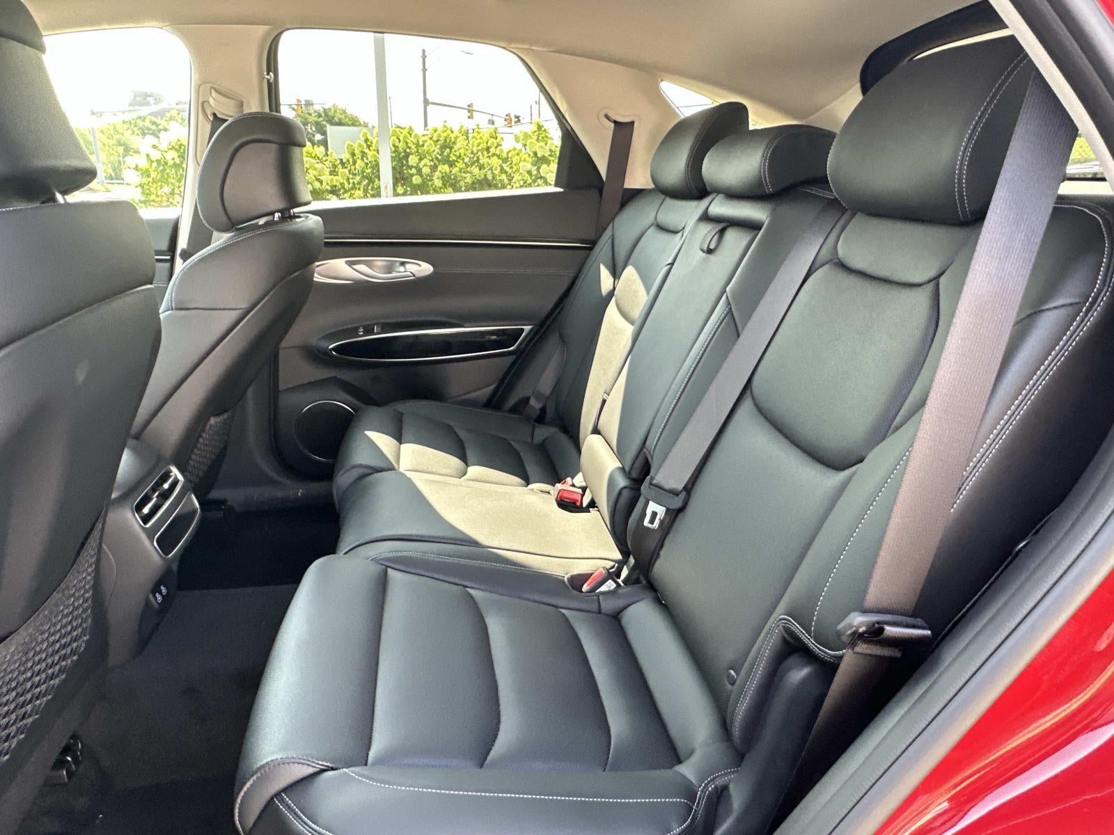 2026 Genesis GV70 2.5T