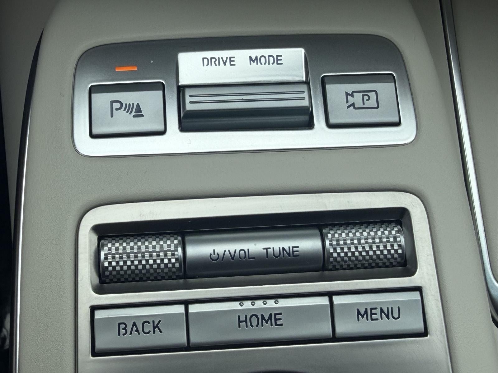 2025 Genesis Electrified GV70 Advanced