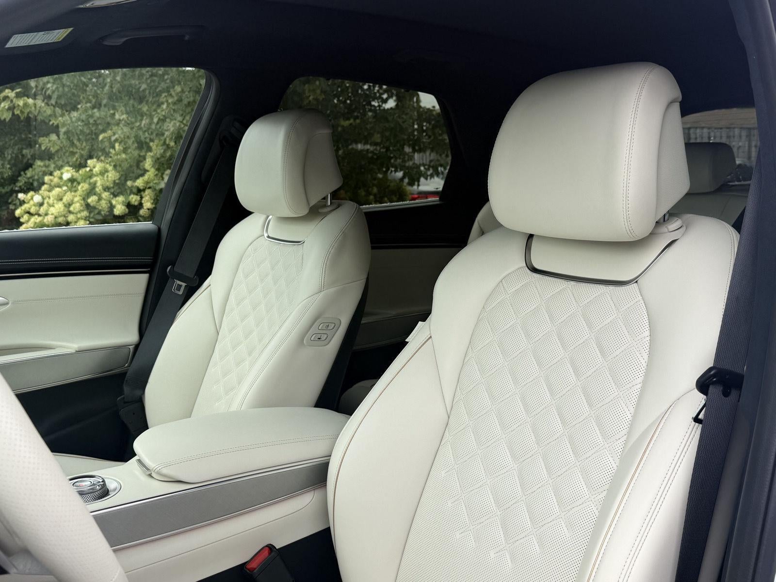 2025 Genesis Electrified GV70 Advanced