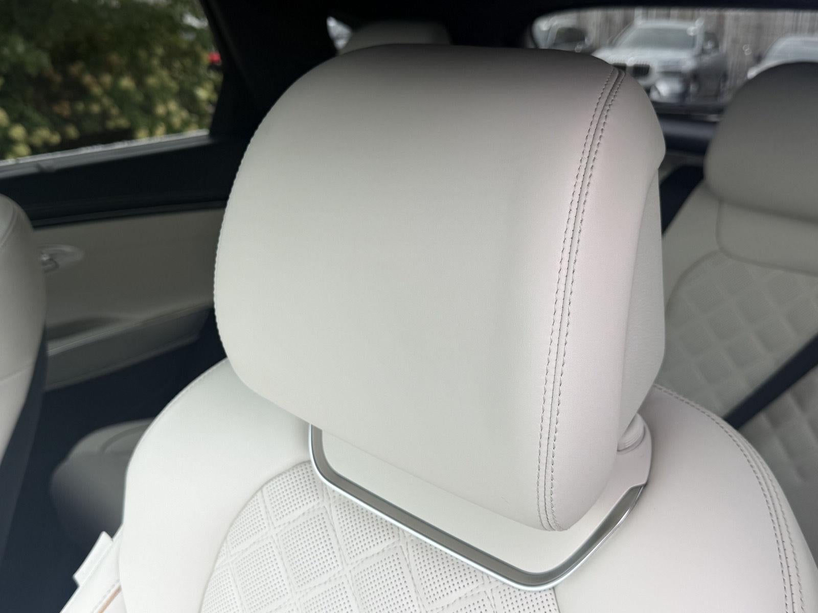 2025 Genesis Electrified GV70 Advanced