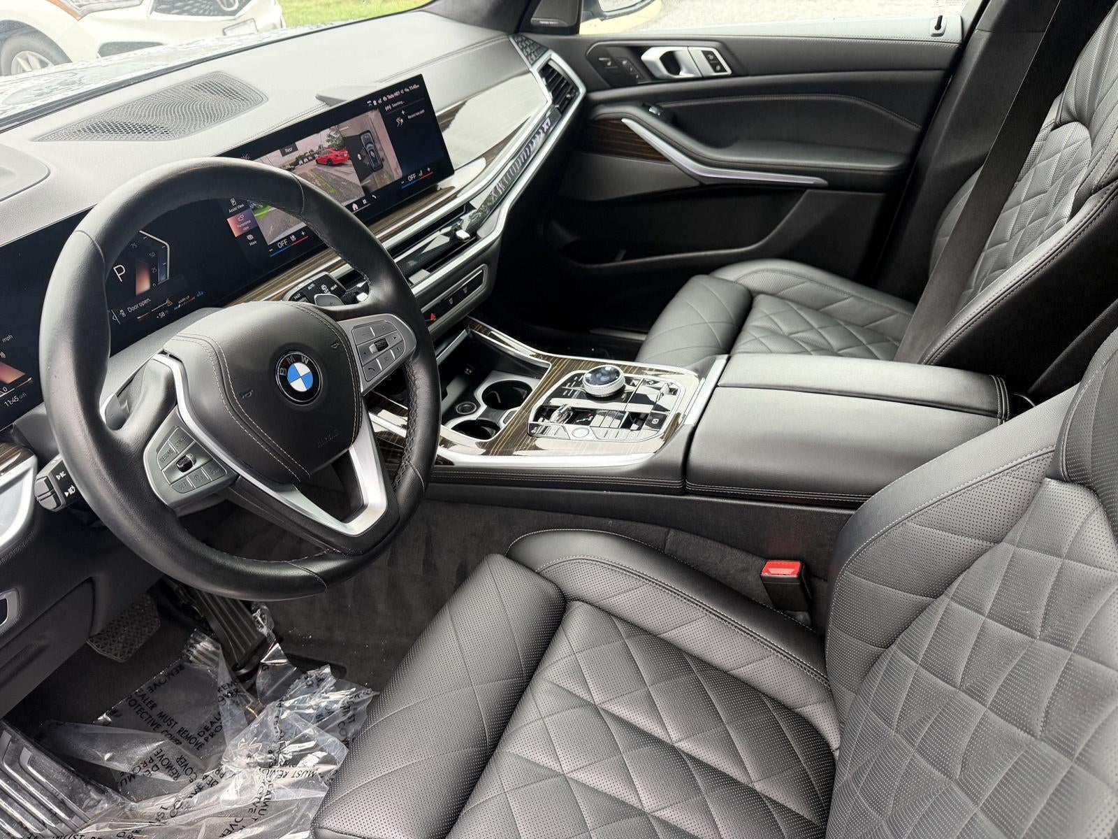 2024 BMW X7 xDrive40i
