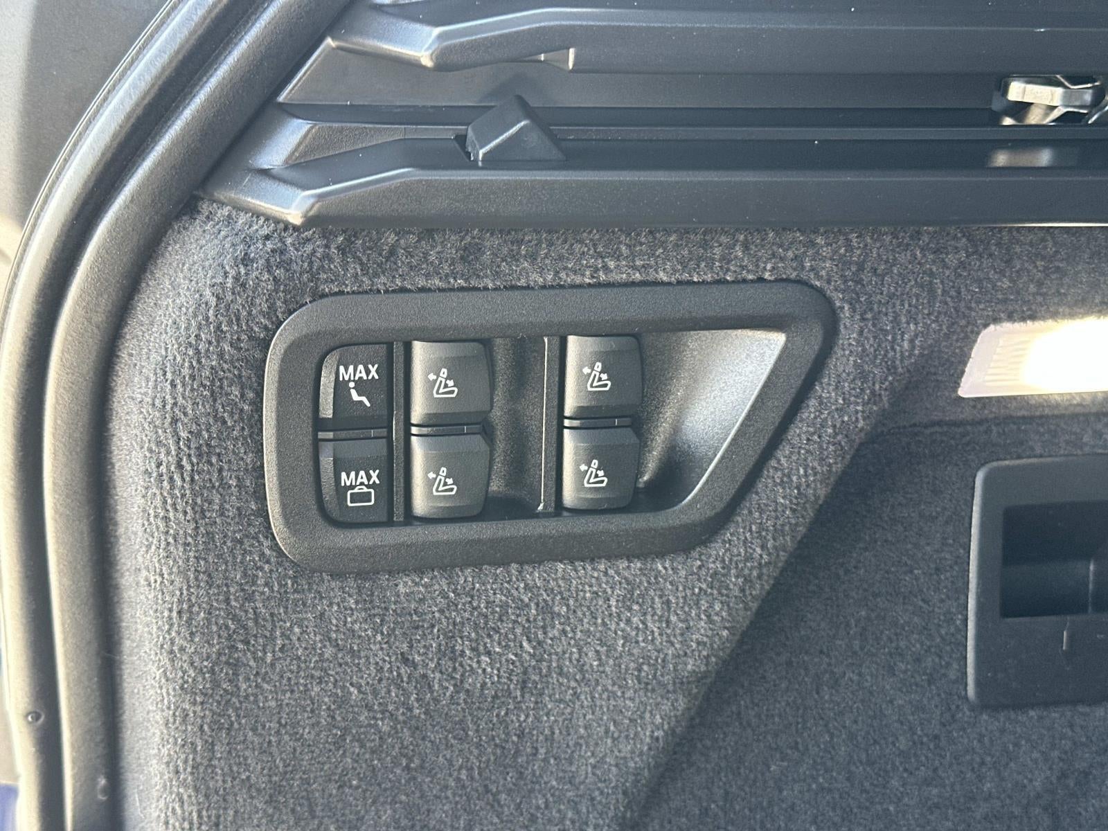 2024 BMW X7 ALPINA XB7