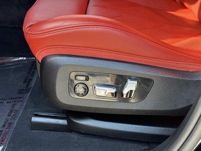 2023 BMW XM Base