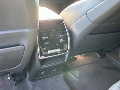 2025 BMW XM Base
