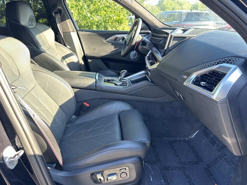 2025 BMW XM Base