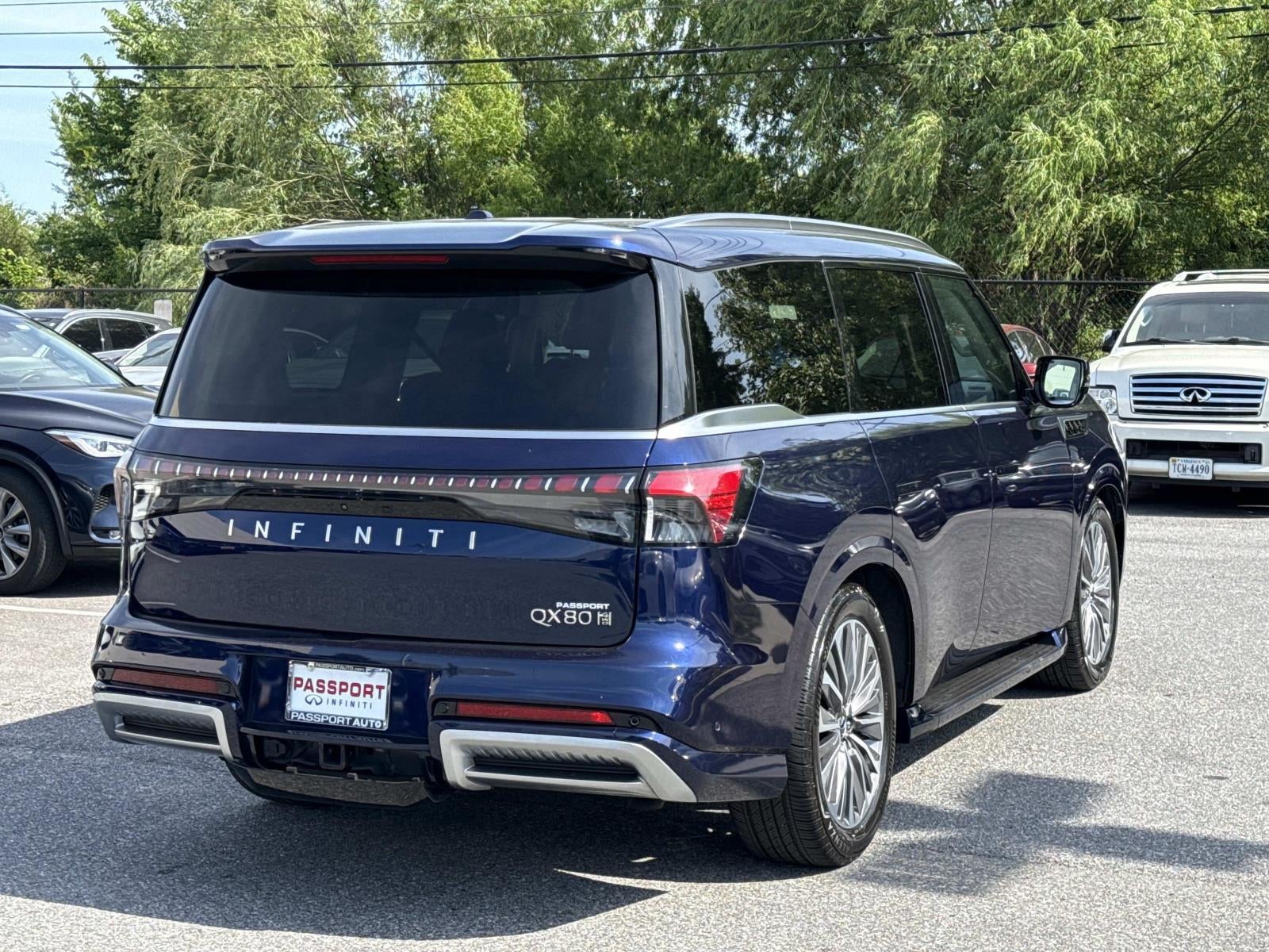 2025 INFINITI QX80 LUXE