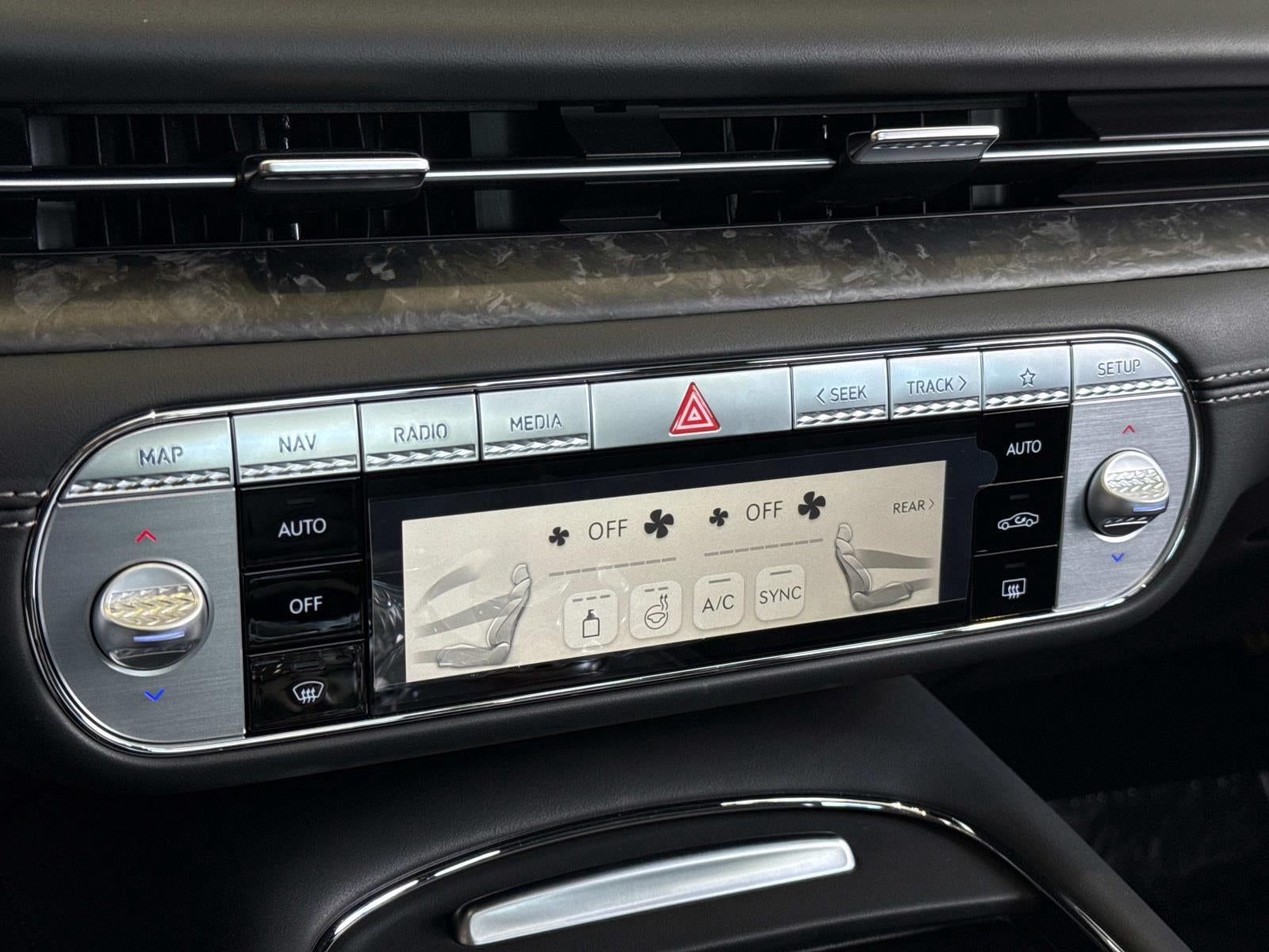 2026 Genesis G90 3.5T E-SC MHEV