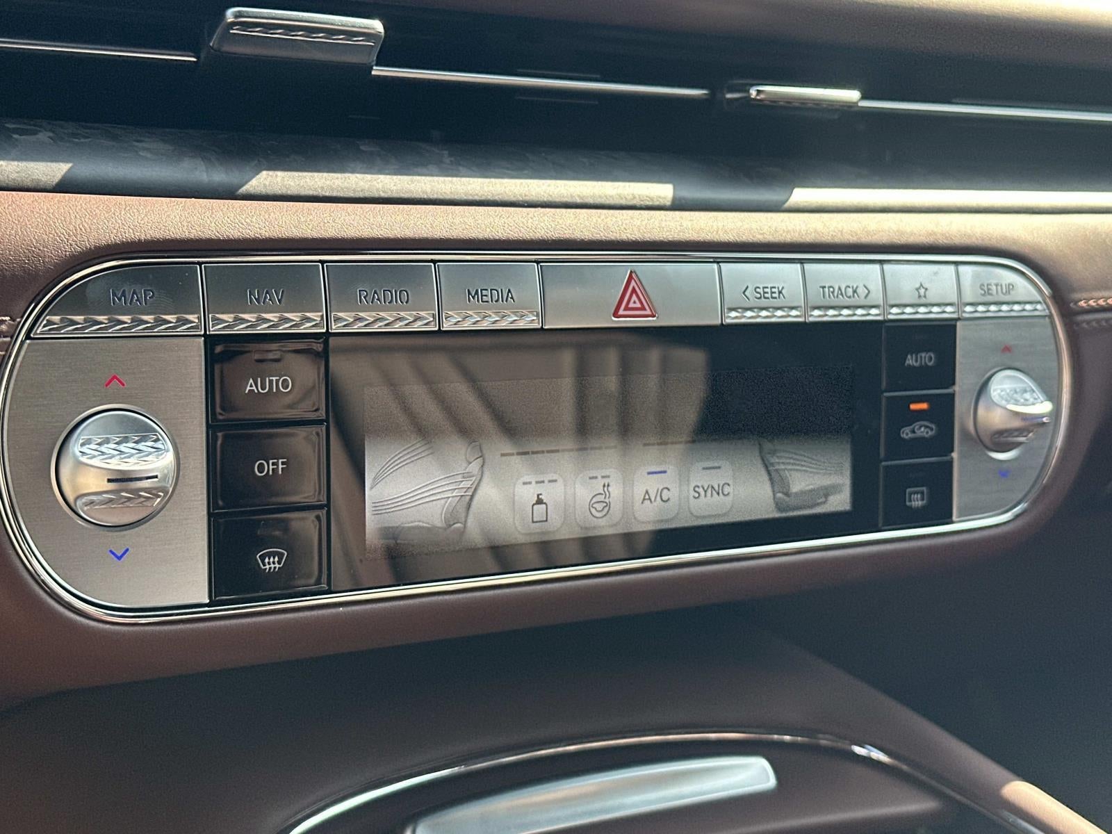 2026 Genesis G90 3.5T E-SC MHEV