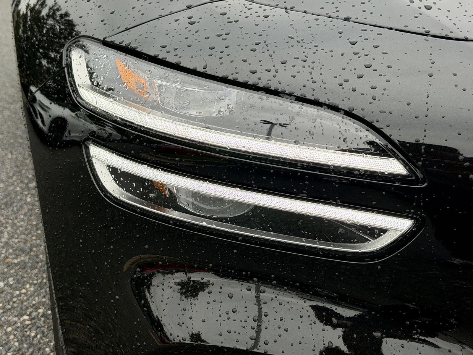 2027 Genesis G70 2.5T