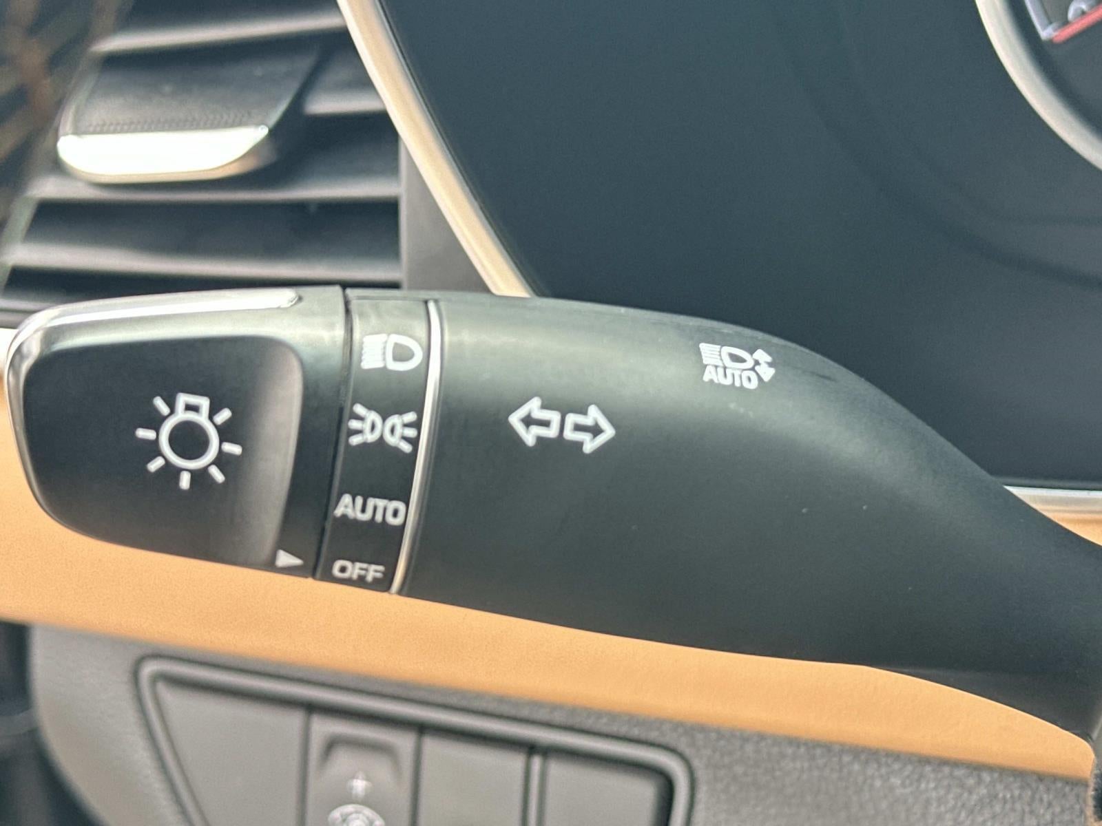 2022 Genesis G70 2.0T