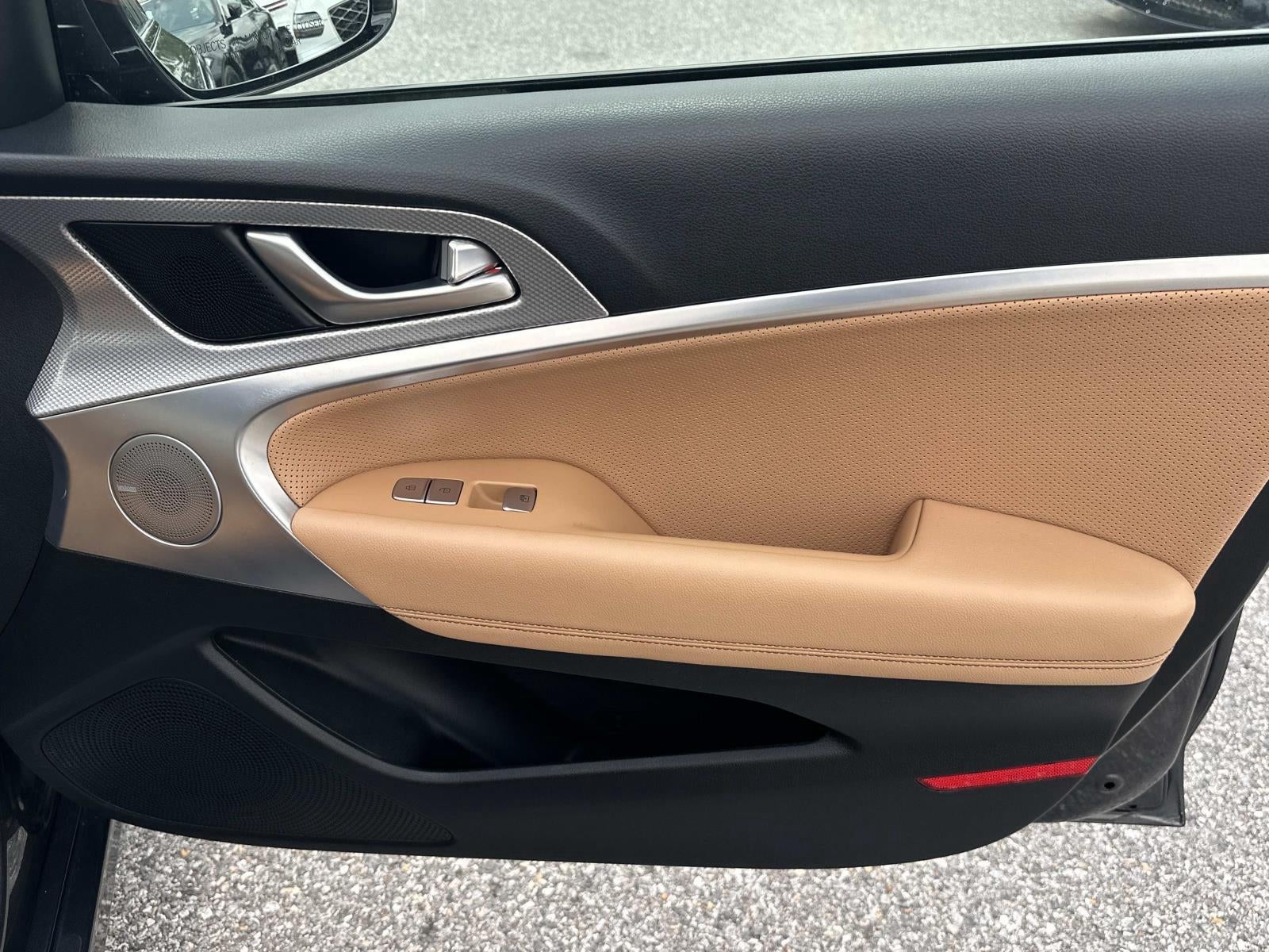 2022 Genesis G70 2.0T