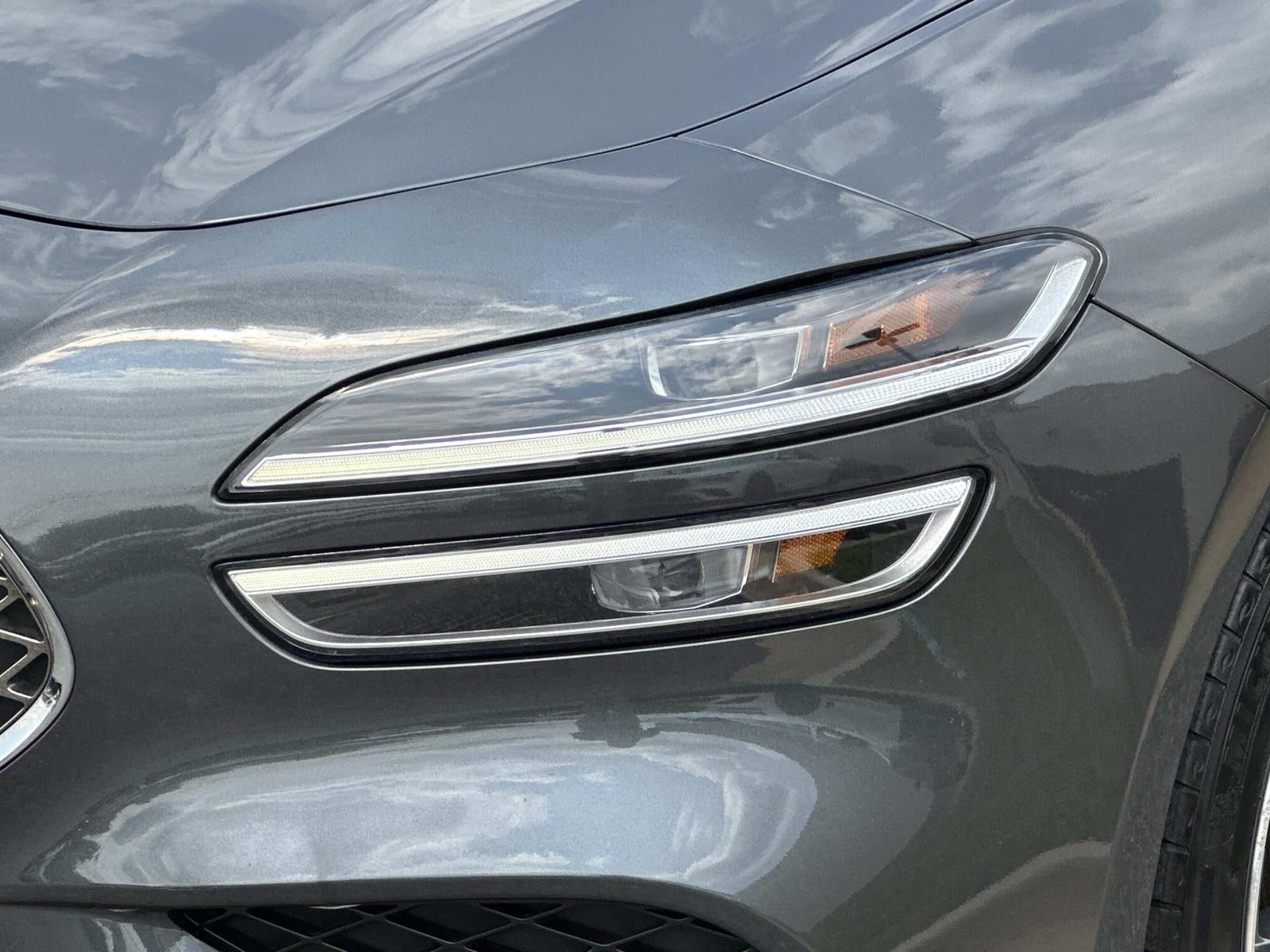 2022 Genesis G70 2.0T