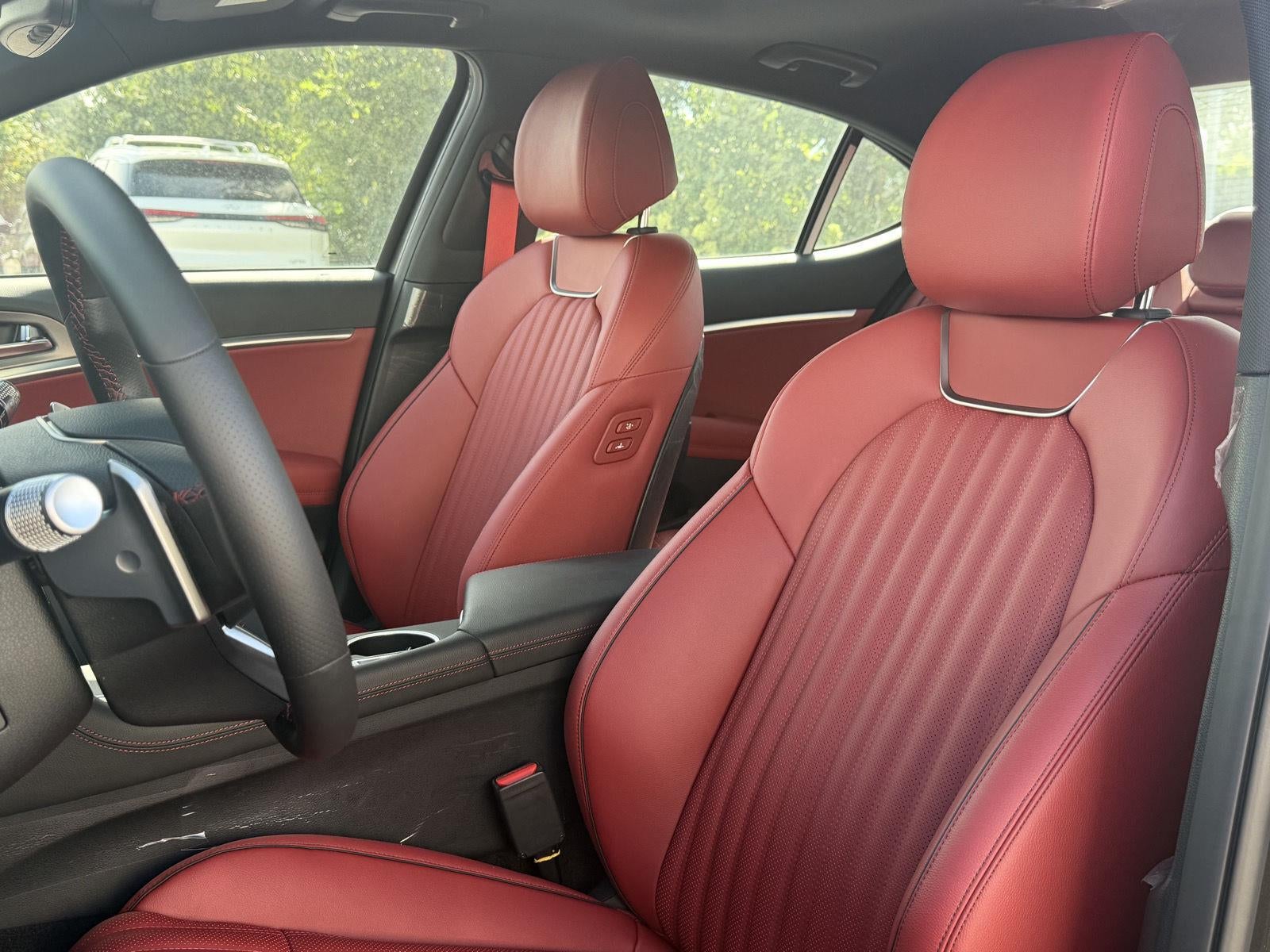 2026 Genesis G70 3.3T Sport Prestige