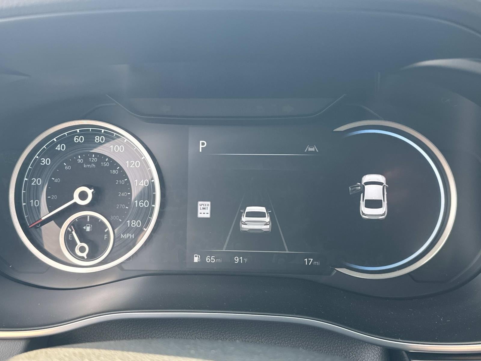 2026 GENESIS G70 Standard - Photo 24
