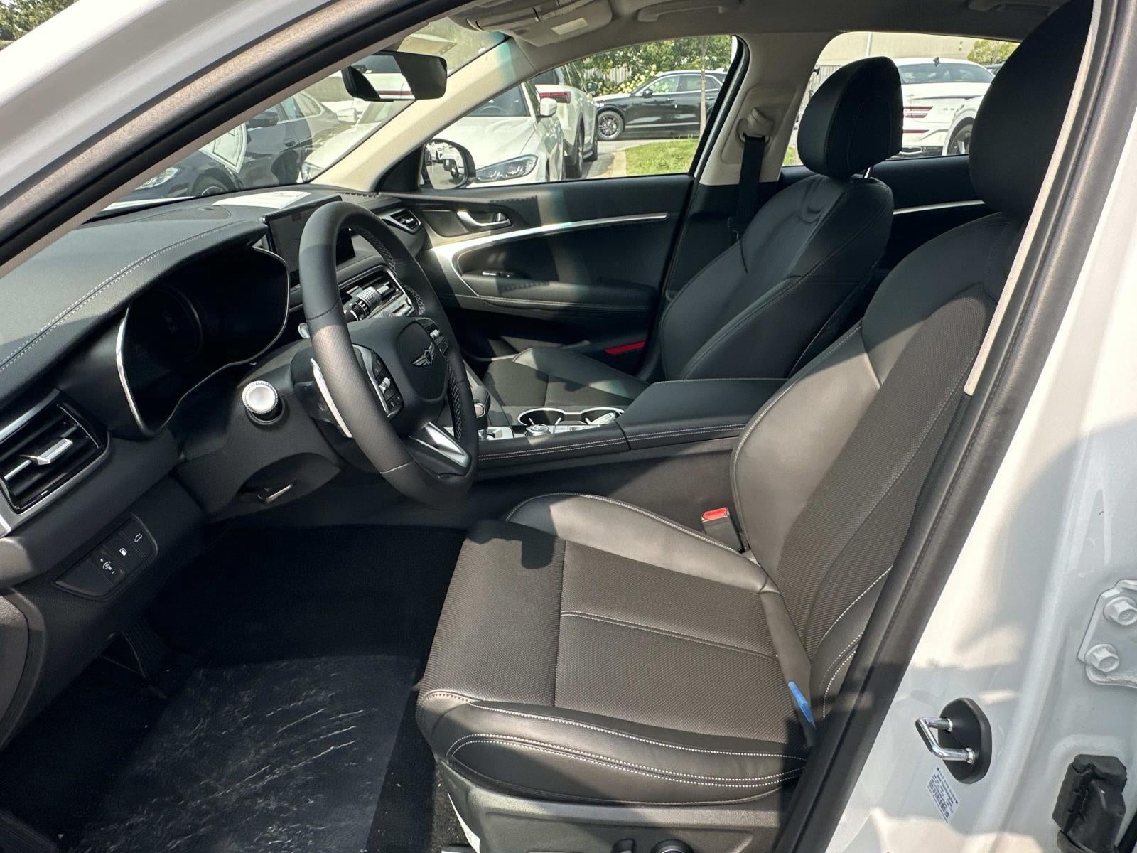 2026 GENESIS G70 Standard - Photo 28